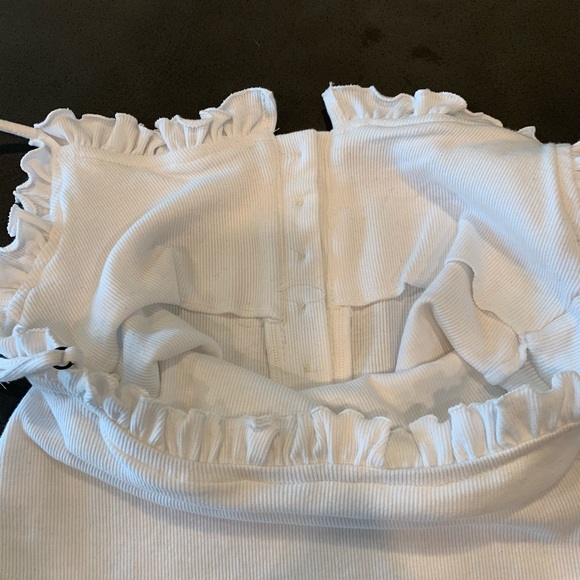 NWT Ruffled Button Front Bodysuit - Picture 4 of 6